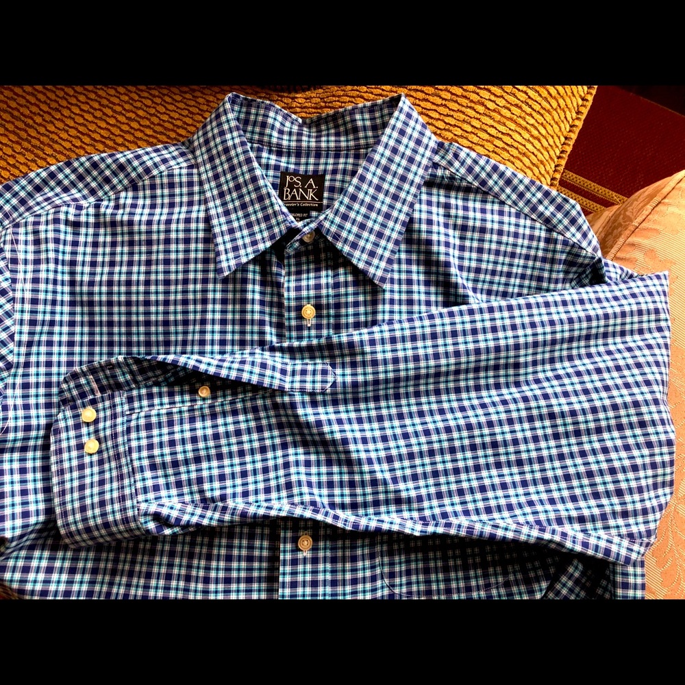 Jos. A. Bank Travelers Collection XL tailored fit